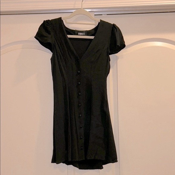 Reformation Black Flutter Sleeve Button Front Mini Dress - Picture 2 of 6